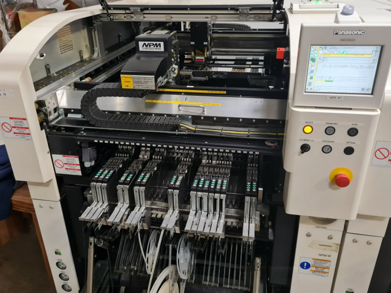 高速多功能松下贴片机NPM-W